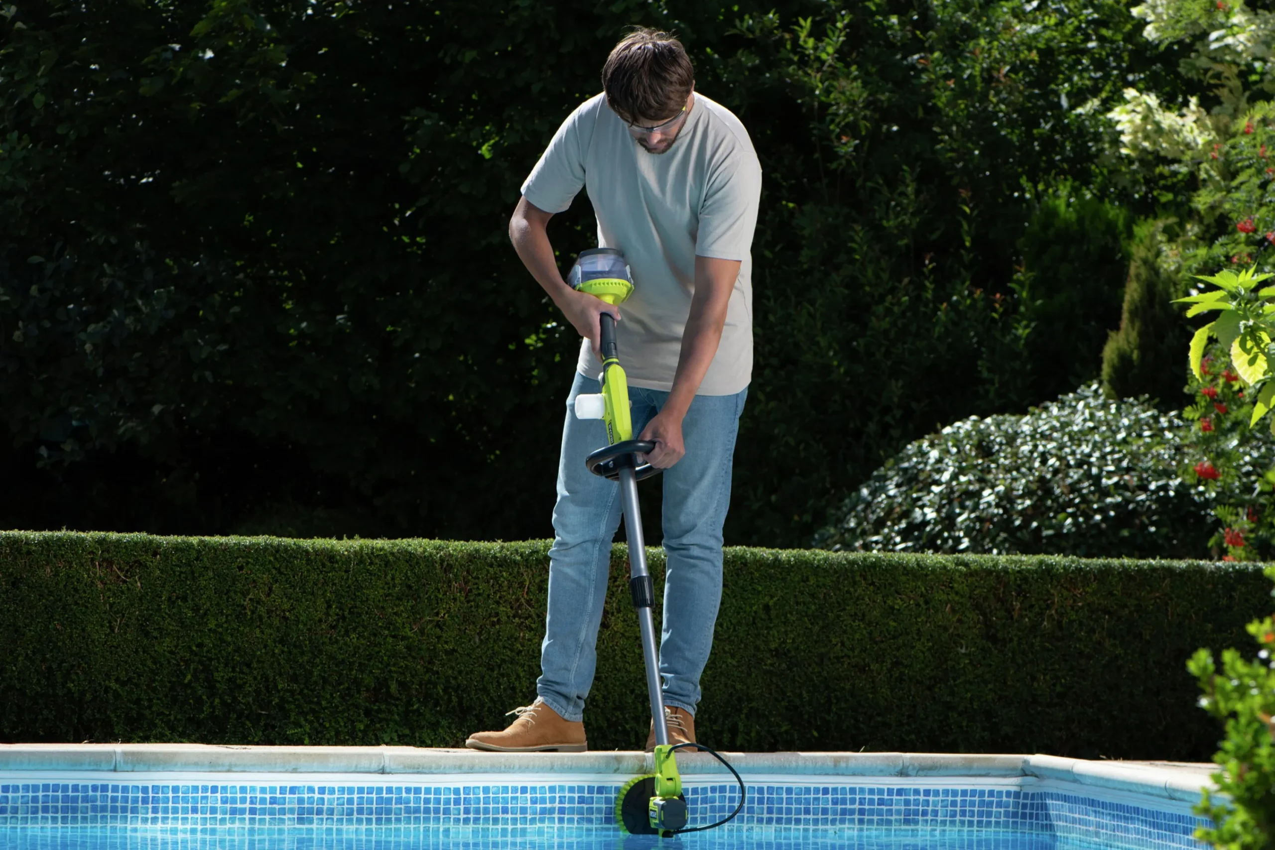 Rengöringsborste Ryoboi ONE+ RWTS18-1 18V (exkl batteri)>Ryobi Clearance