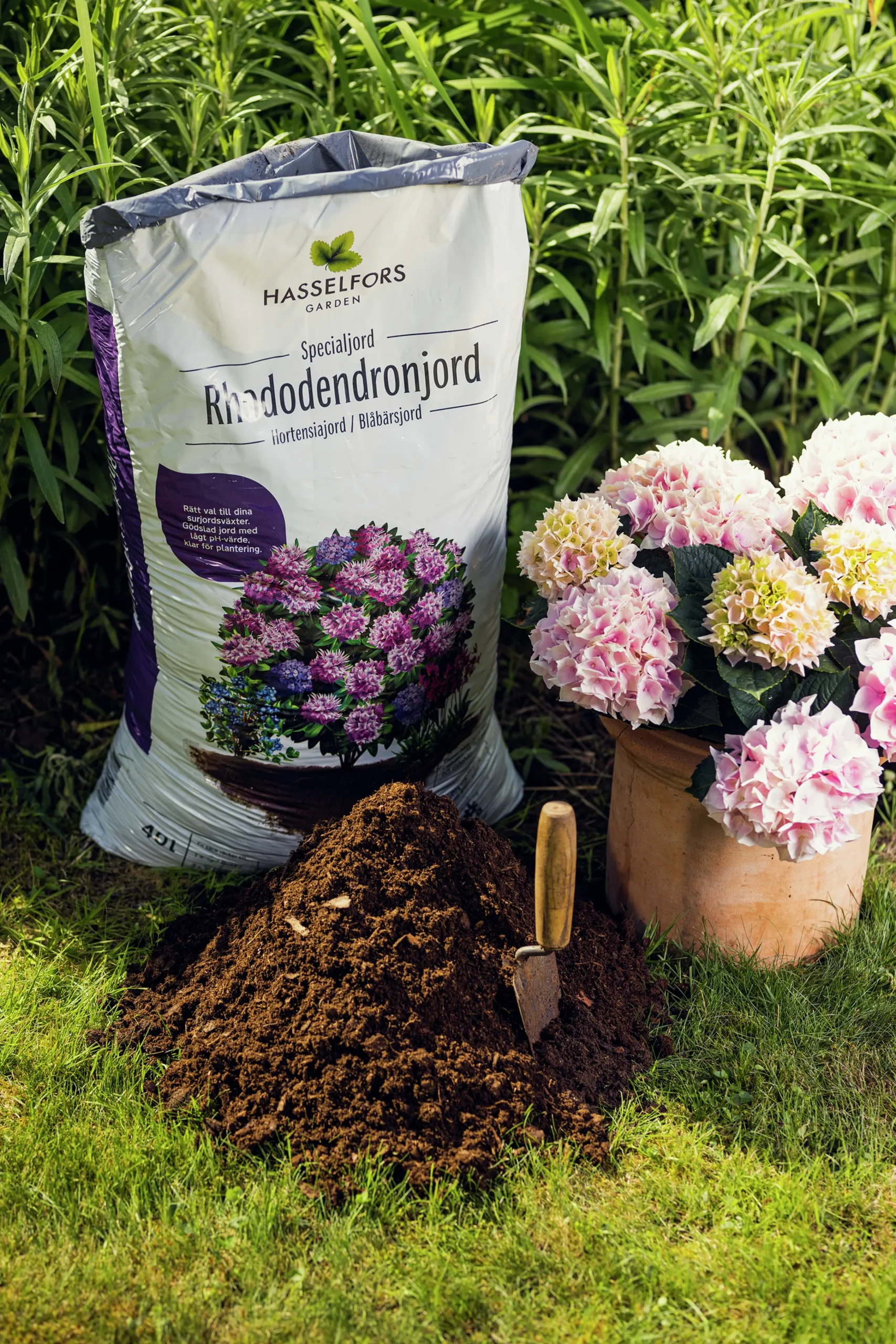Rhododendronjord Hasselfors 15L>Hasselfors Garden New