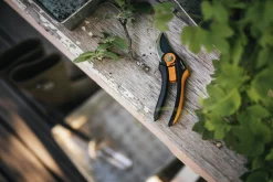 Sekatör Plus P541 Sidoskär>Fiskars Online