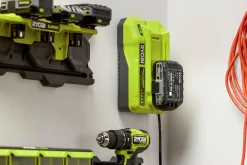 Snabbladdare RC1836112 Dubbelspänning ONE+ 18V / MAX POWER 36V>Ryobi Clearance