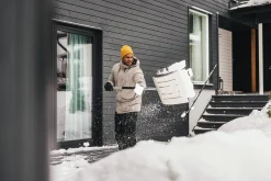 Snöskyffel Aluminium Långt skaft>Fiskars