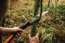 Trädgårdssåg Xtract SW75 L>Fiskars